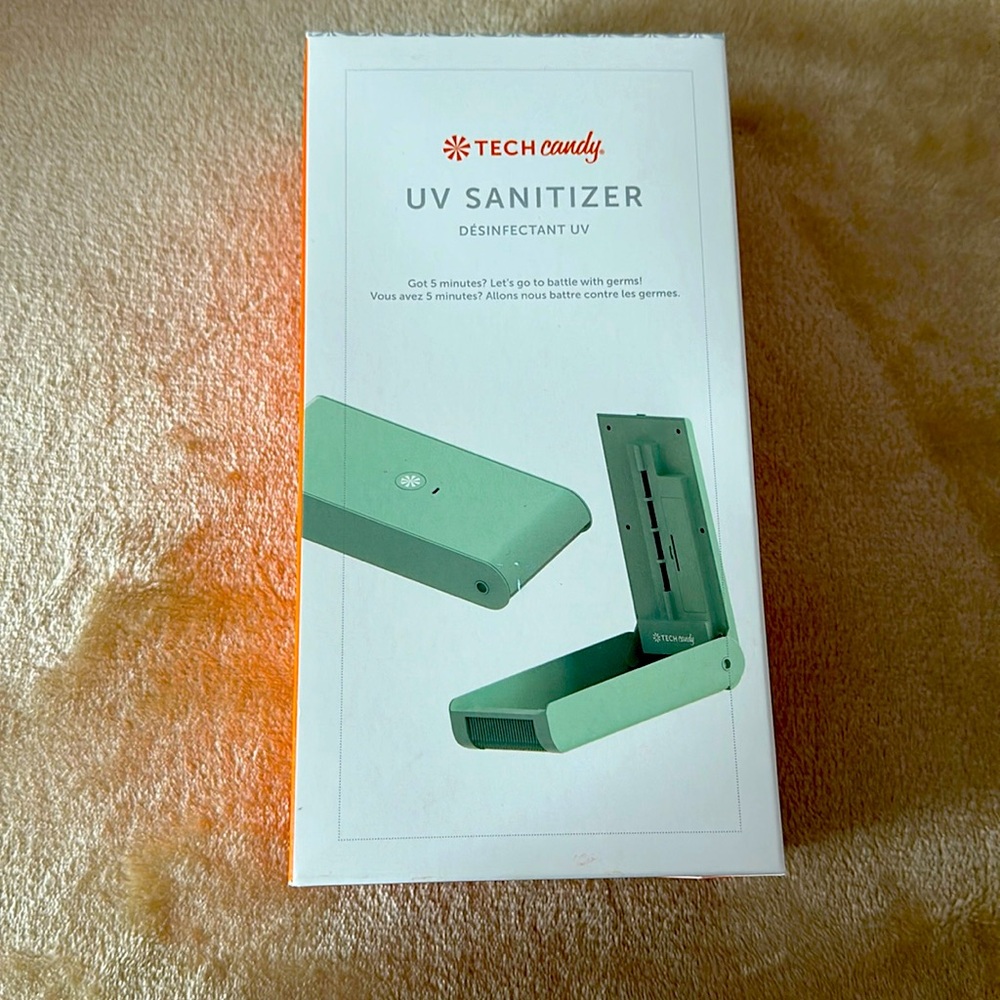 Tech Candy UV Sanitizer New in Box in Light Mint